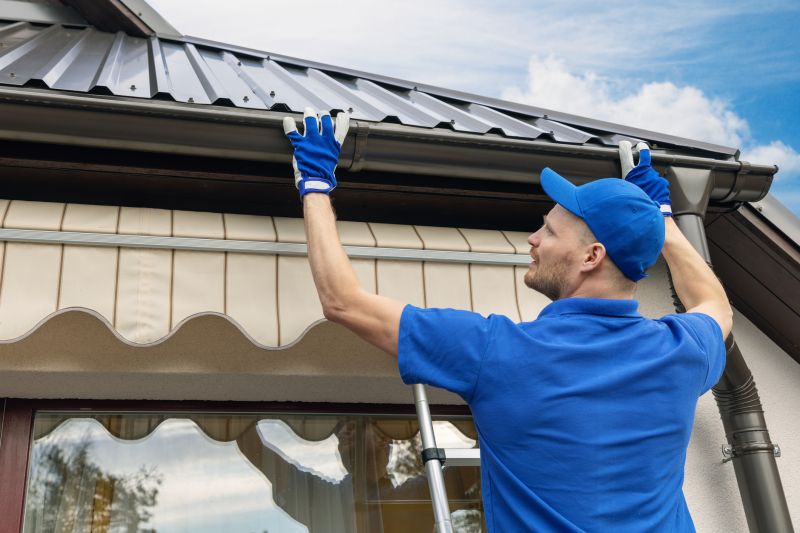 Local Roof Eaves Repair pros at work